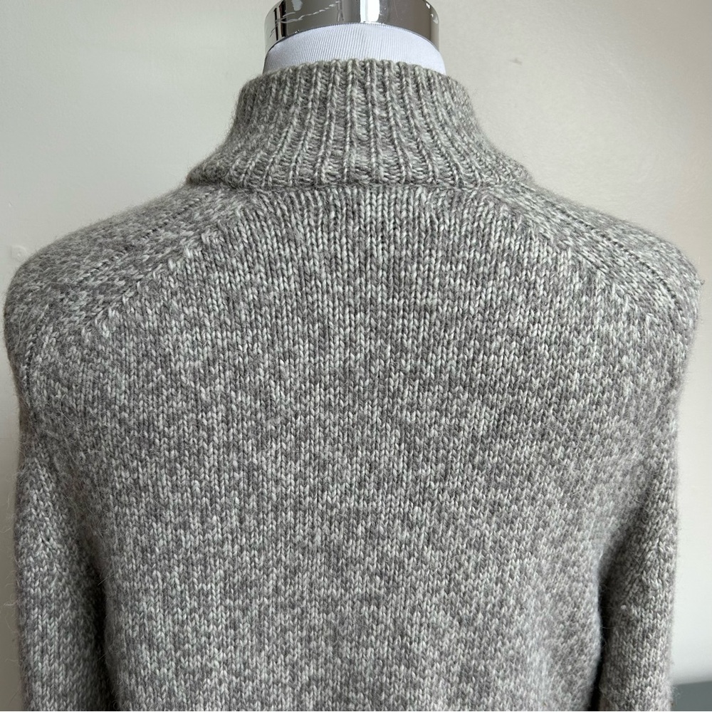 Banana Republic Alpaca Lambswool Knit Turtleneck Sweater - Picture 8 of 13